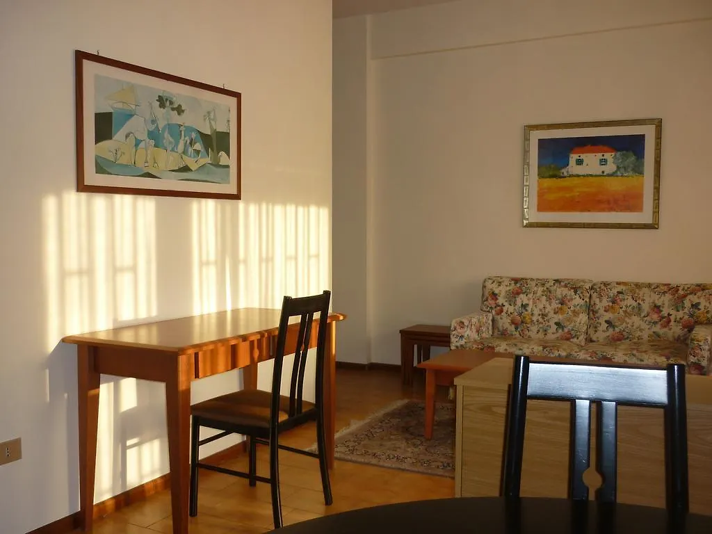 Eur Nir Residence Roma 3*,  Italia